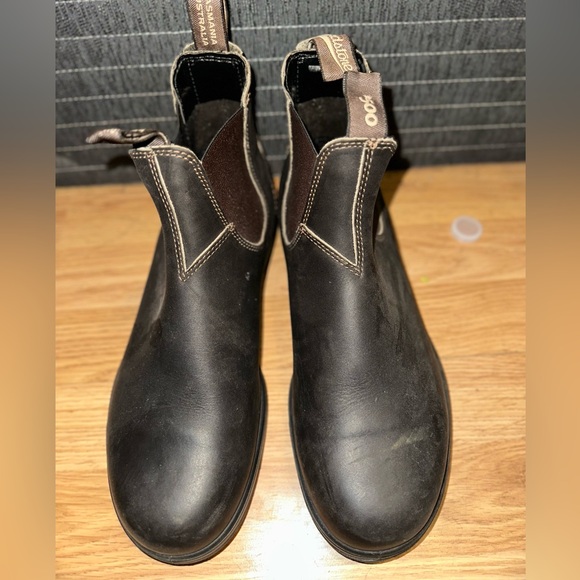 Blundstone boots - Picture 1 of 2